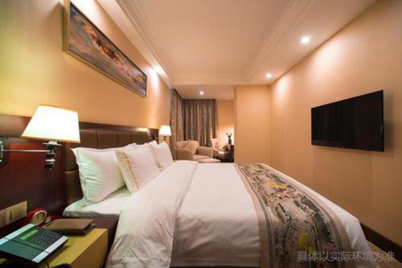 Guangzhou Jin Wan Li Business Hotel Esterno foto