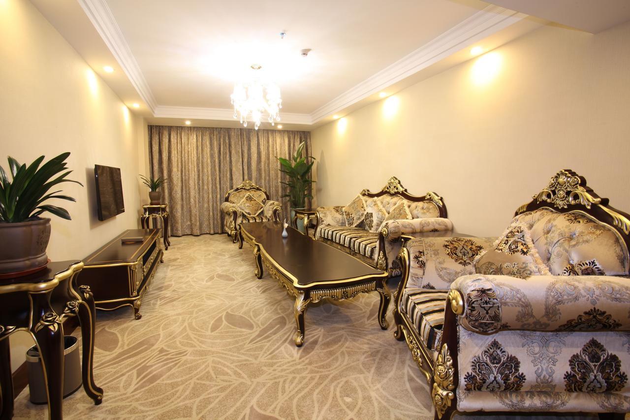 Guangzhou Jin Wan Li Business Hotel Esterno foto