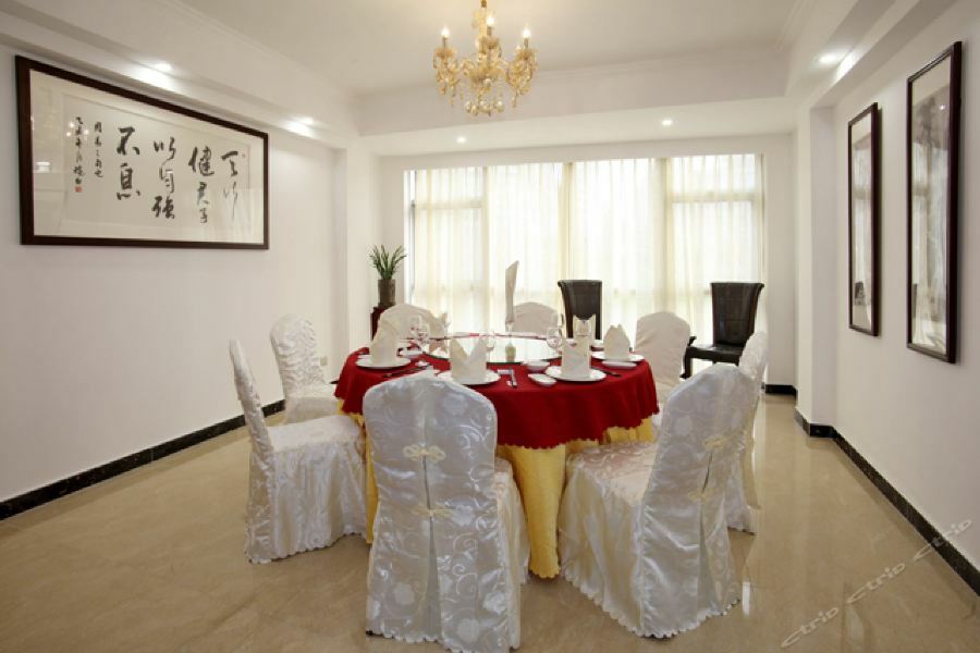 Guangzhou Jin Wan Li Business Hotel Esterno foto