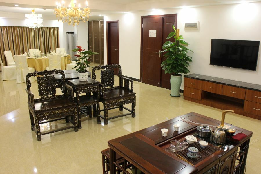 Guangzhou Jin Wan Li Business Hotel Esterno foto